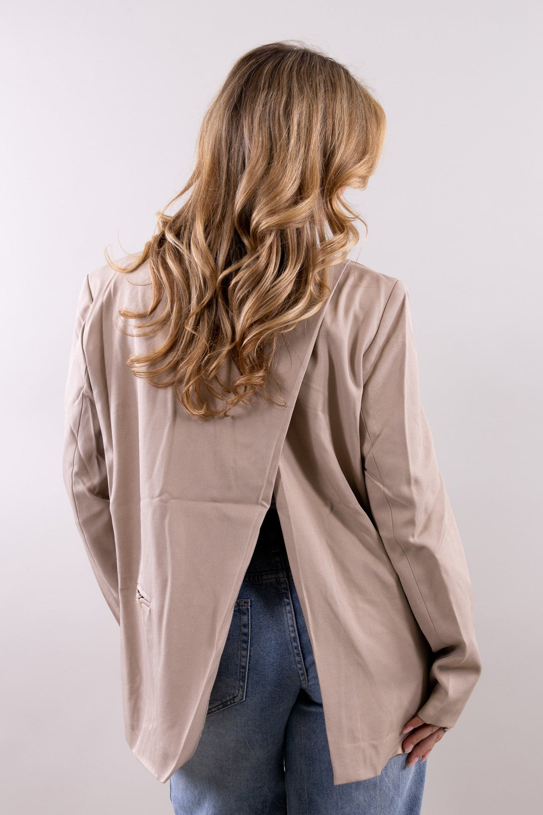 Liv split blazer